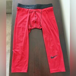 Nike Pro 3/4 Length Compression Leggings